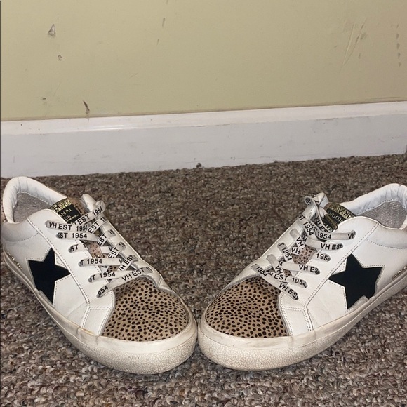 Women’s Vintage Havana Forever Wild Cheetah Low Star Sneakers - Picture 4 of 9